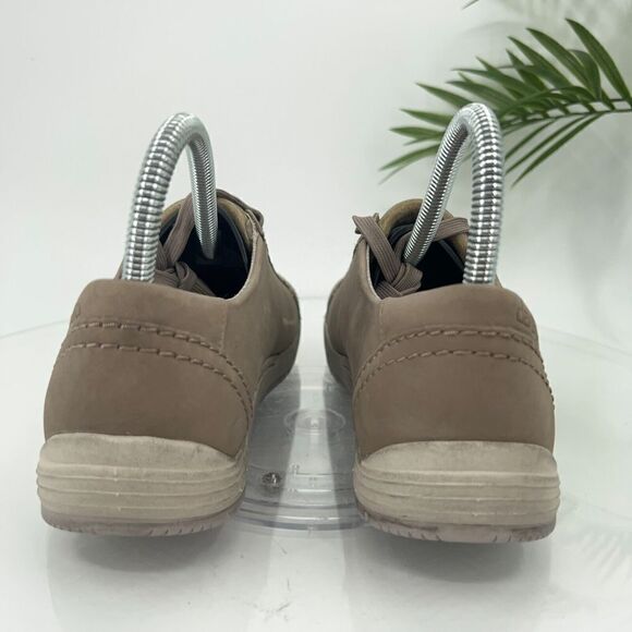 Dansko Women's Leela Sneaker Size 37 6 Taupe Brown Nubuck Comfy Athletic Shoe - Picture 7 of 14